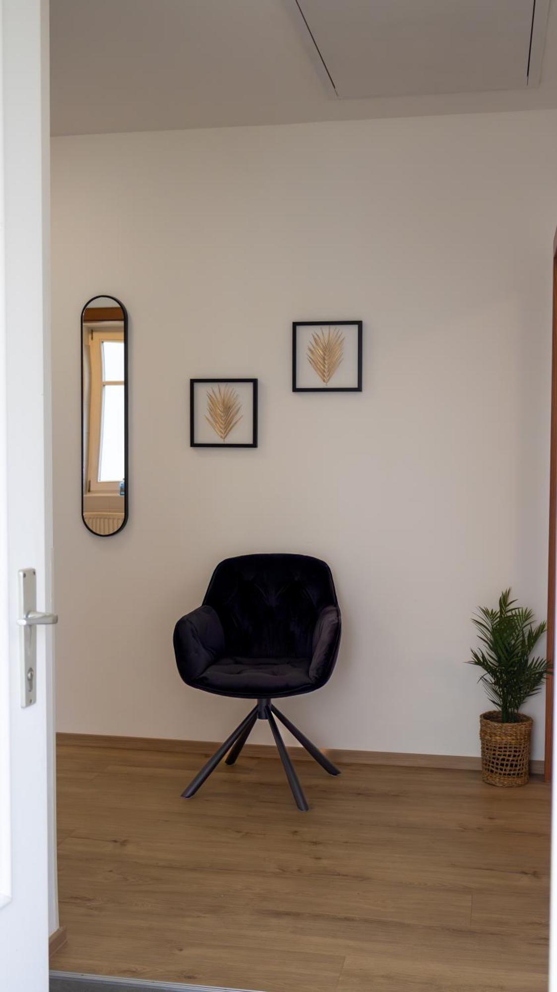 Flat Bull Appartement Mit Garten Sankt Lorenzen bei Knittelfeld Bagian luar foto