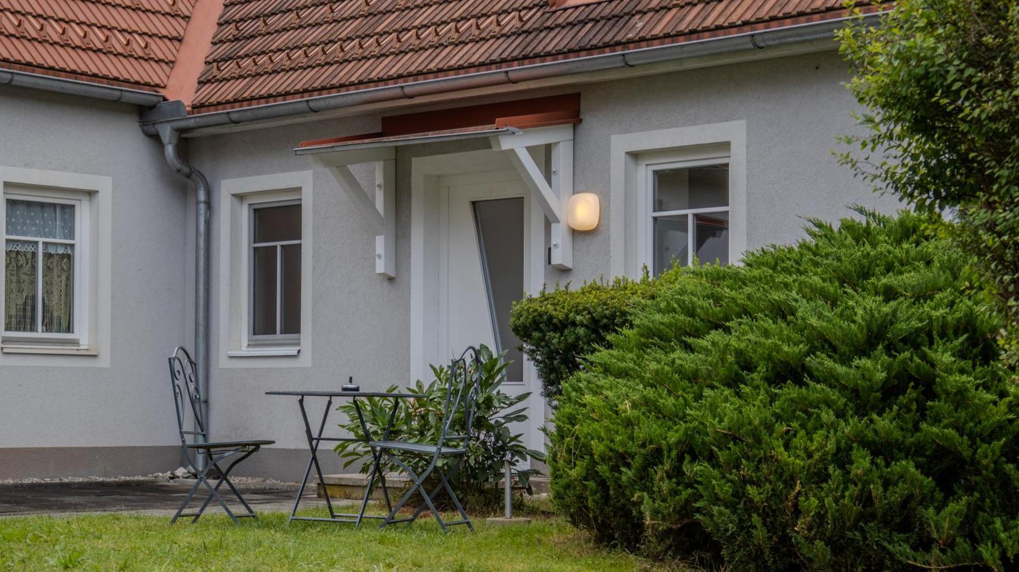 Flat Bull Appartement Mit Garten Sankt Lorenzen bei Knittelfeld Bagian luar foto